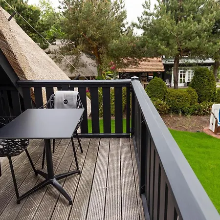 Pur A4 Holiday home Wustrow (Fischland)